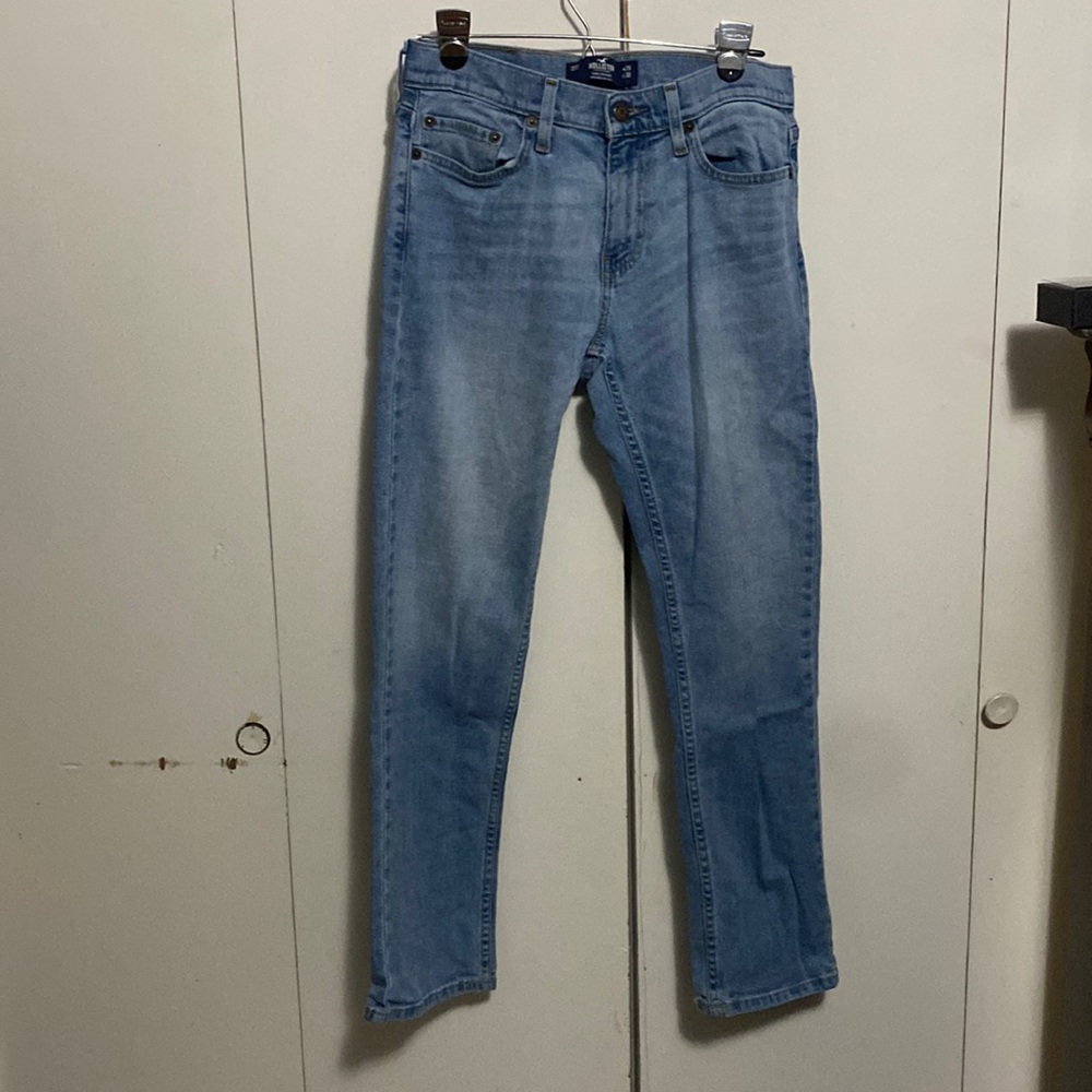 Hollister Slim Straight Jean